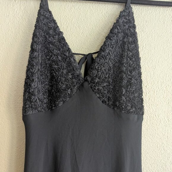 Wild Fable * Women’s Sleeveless Rosette Cup Maxi Dress * Size L – Black (NWT) 🖤 - Picture 4 of 7